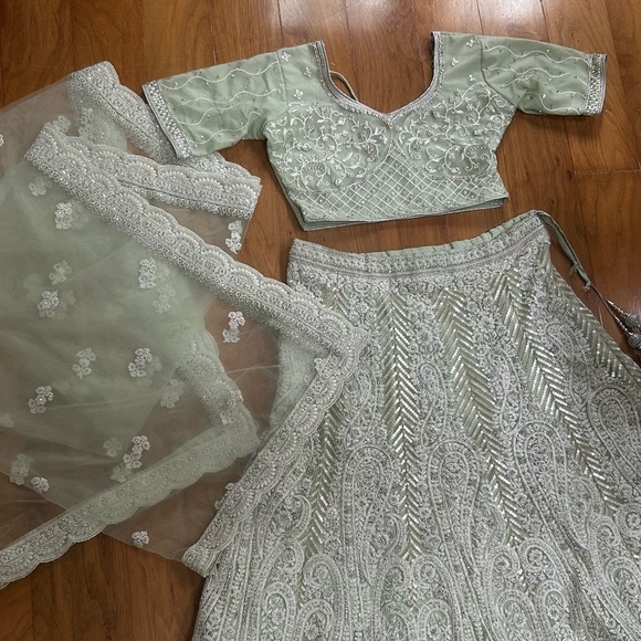 Elegant Mint Green Embroidered Wedding Dress - Picture 1 of 15